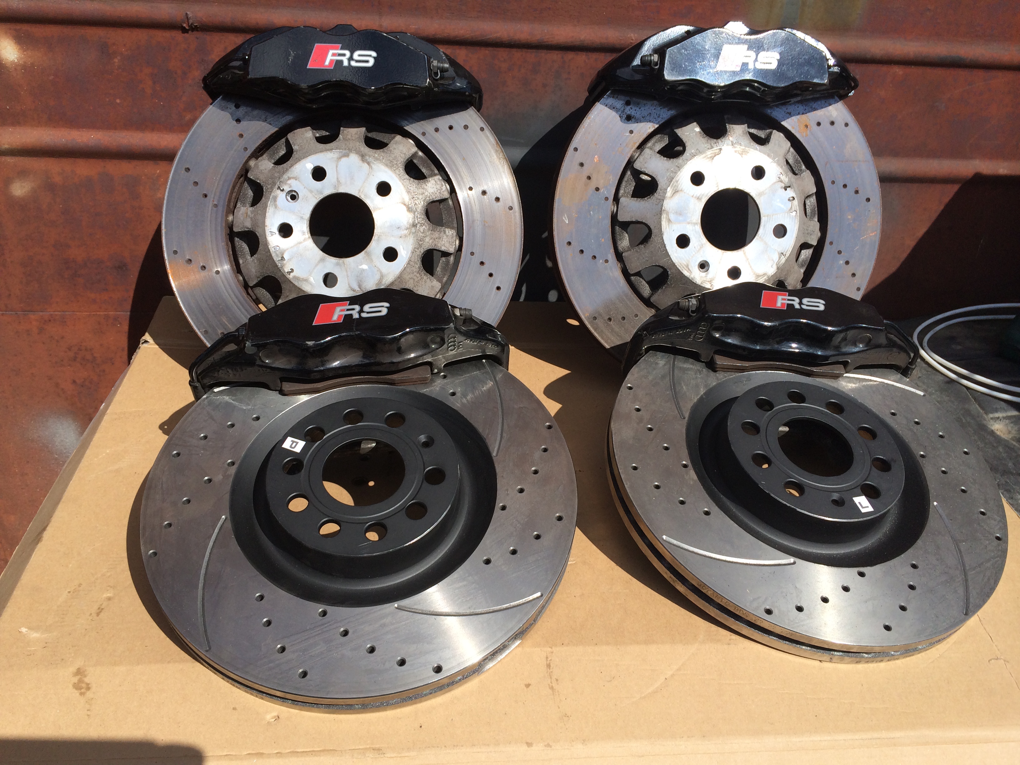 AUDI RS RS3 4 ??????  370 ???? ??????? BREMBO